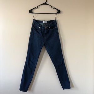 Madewell High Rise - Dark Wash